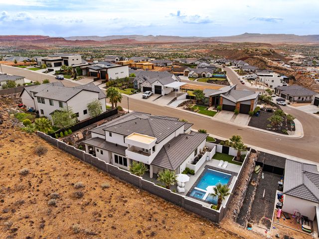 1423 E DELLCORERO DR, St. George, UT 84770
