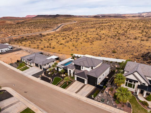 1423 E DELLCORERO DR, St. George, UT 84770