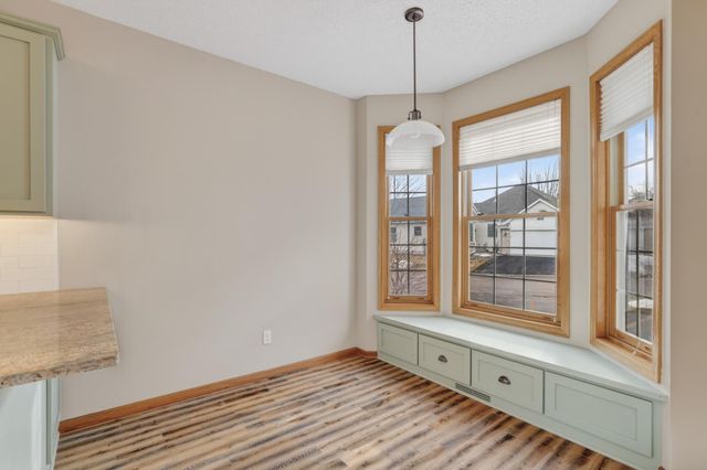 16125 Crystal Hills Drive, Lakeville, MN 55044