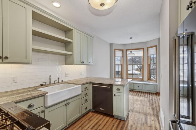 16125 Crystal Hills Drive, Lakeville, MN 55044