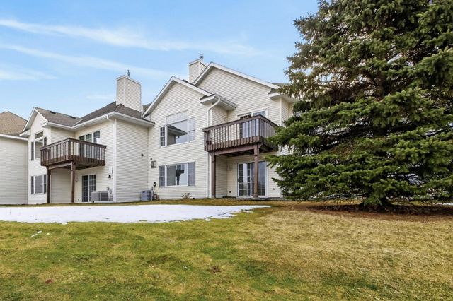 16125 Crystal Hills Drive, Lakeville, MN 55044