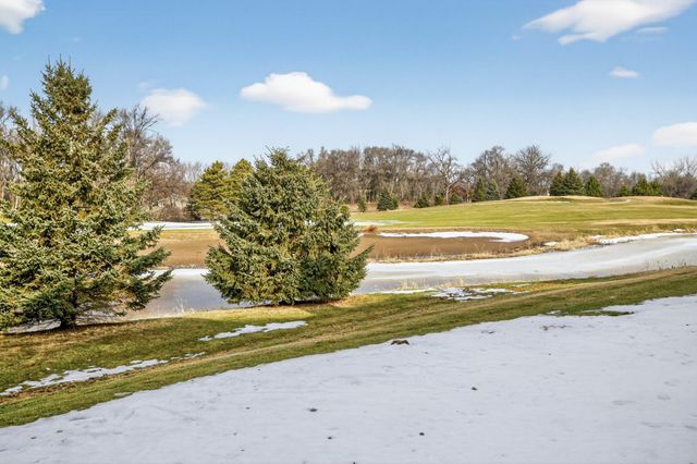 16125 Crystal Hills Drive, Lakeville, MN 55044