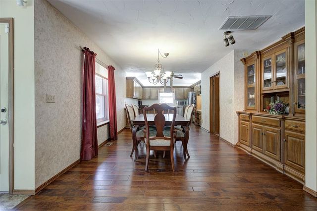 1617 High Meadows Drive, Choctaw, OK 73020