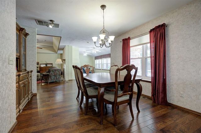 1617 High Meadows Drive, Choctaw, OK 73020