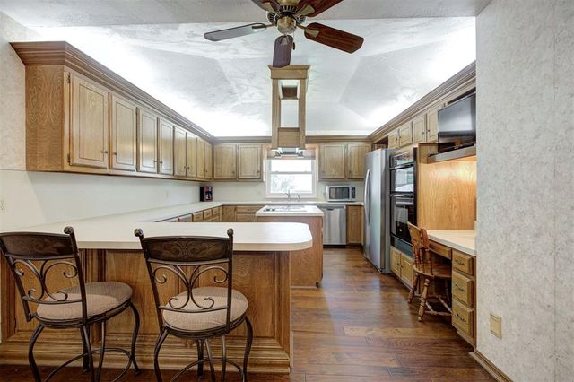1617 High Meadows Drive, Choctaw, OK 73020