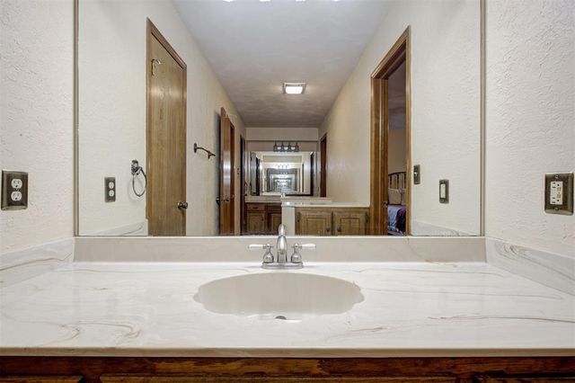 1617 High Meadows Drive, Choctaw, OK 73020