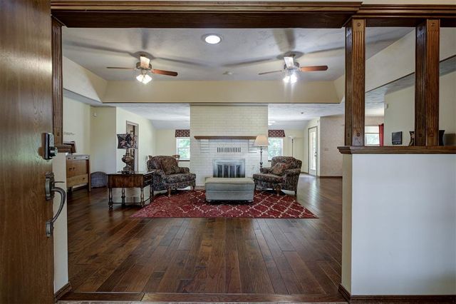 1617 High Meadows Drive, Choctaw, OK 73020