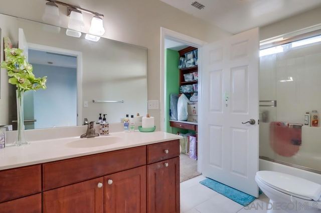 1236 Tobias Dr, Chula Vista, CA 91911