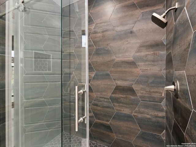 727 E Park Avenue, San Antonio, TX 78212