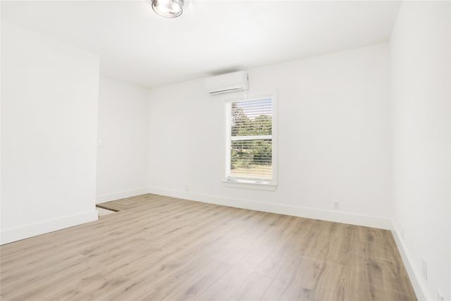 5385 FM-121, Van Alstyne, TX 75495