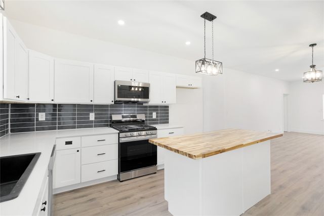 5385 FM-121, Van Alstyne, TX 75495