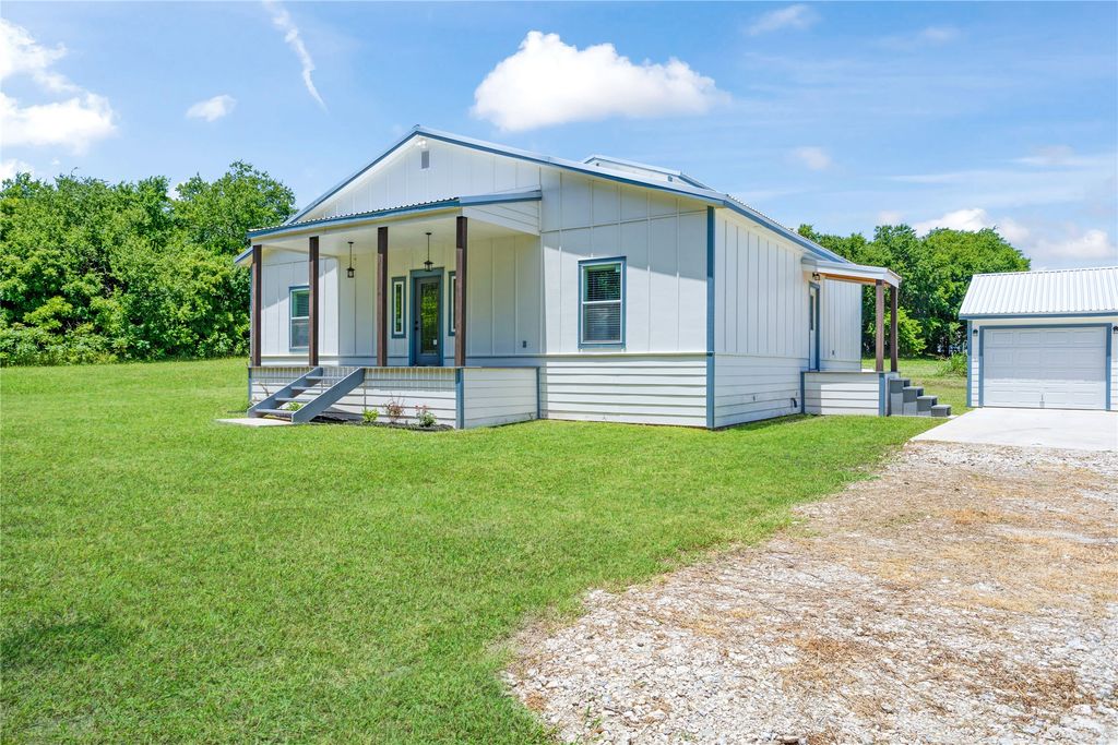 5385 FM-121, Van Alstyne, TX 75495