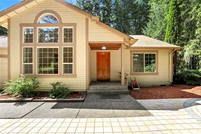 5800 SW Royal Spruce Drive, Port Orchard, WA 98367