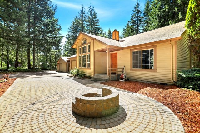 5800 SW Royal Spruce Drive, Port Orchard, WA 98367