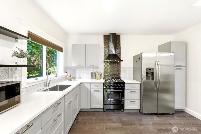5800 SW Royal Spruce Drive, Port Orchard, WA 98367