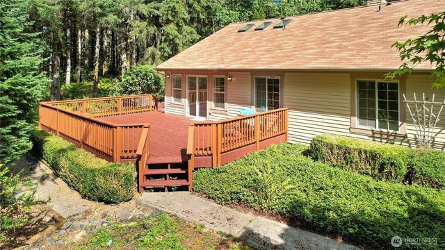 5800 SW Royal Spruce Drive, Port Orchard, WA 98367