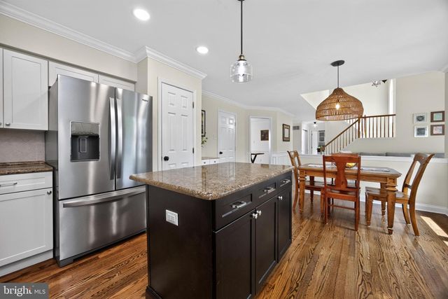5009 SWAN DR, Phoenixville, PA 19460