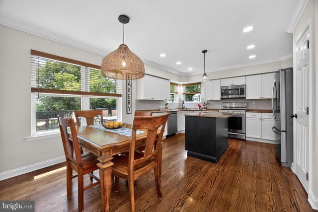 5009 SWAN DR, Phoenixville, PA 19460