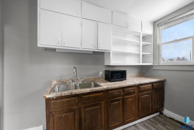 116 N Van Eps Ave Avenue, Sioux Falls, SD 57103