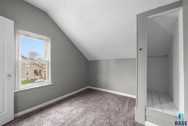 116 N Van Eps Ave Avenue, Sioux Falls, SD 57103