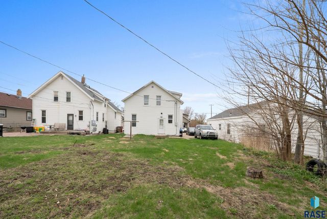 116 N Van Eps Ave Avenue, Sioux Falls, SD 57103