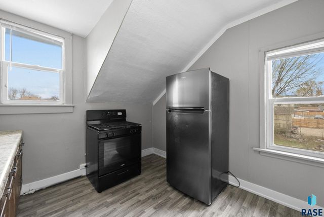 116 N Van Eps Ave Avenue, Sioux Falls, SD 57103