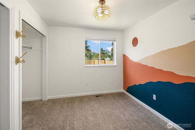 11220 196th Avenue NE, Redmond, WA 98052
