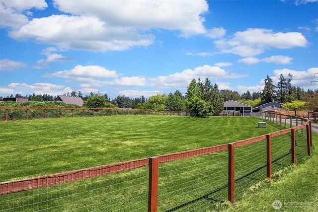 11220 196th Avenue NE, Redmond, WA 98052
