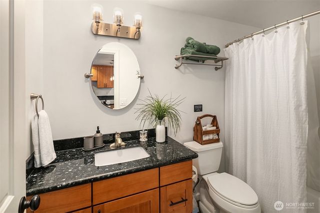 11220 196th Avenue NE, Redmond, WA 98052