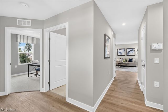 302 Ridgewater Drive, Elyria, OH 44035