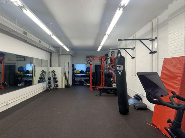 196 Forest Avenue, Locust Valley, NY 11560