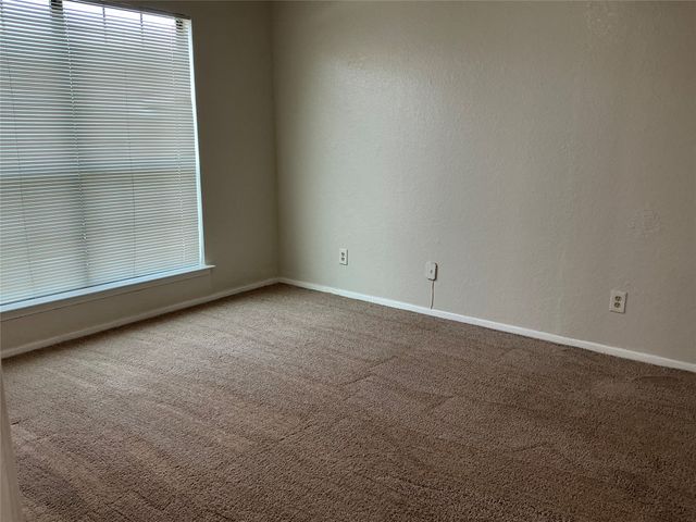 934 Turtle Cove 156, Irving, TX 75060