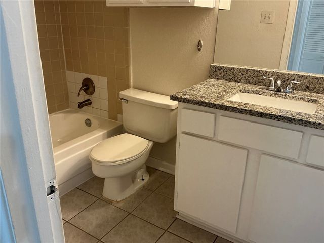 934 Turtle Cove 156, Irving, TX 75060
