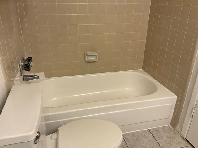 934 Turtle Cove 156, Irving, TX 75060