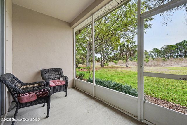 1964 Muirfield Way SE, Palm Bay, FL 32909