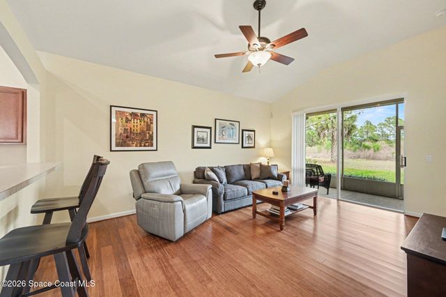 1964 Muirfield Way SE, Palm Bay, FL 32909