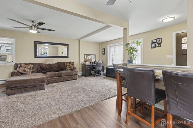 18 Tappen Street, Avenel, NJ 07001