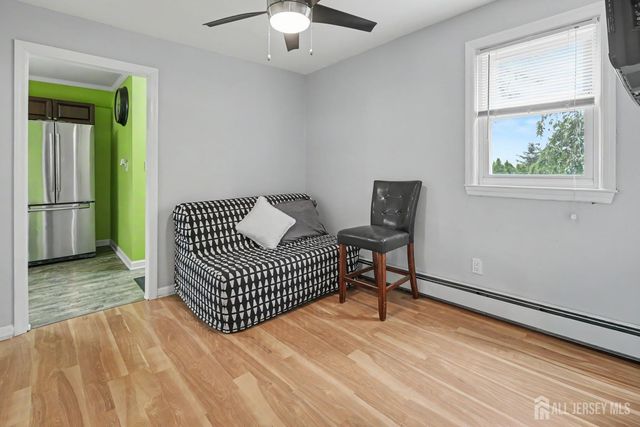 18 Tappen Street, Avenel, NJ 07001