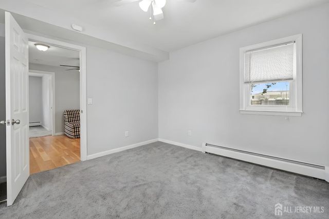 18 Tappen Street, Avenel, NJ 07001