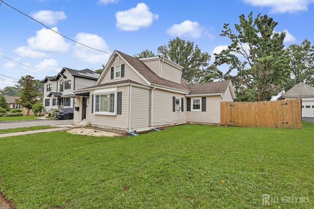 18 Tappen Street, Avenel, NJ 07001