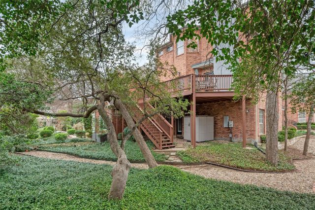 2716 Hillview Green LN, Austin, TX 78703