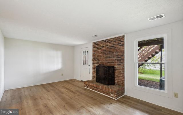 16133 ALEXANDER PL, Dumfries, VA 22025