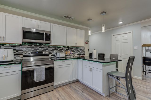 3226 90th Street, Lubbock, TX 79423