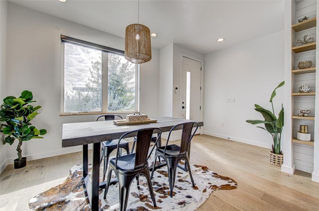 101 Lively LN C, San Marcos, TX 78666