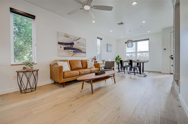 101 Lively LN C, San Marcos, TX 78666