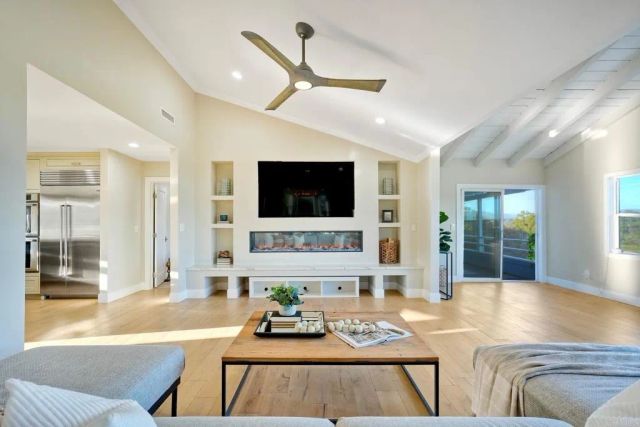 1413 Trabert Ranch Road, Encinitas, CA 92024