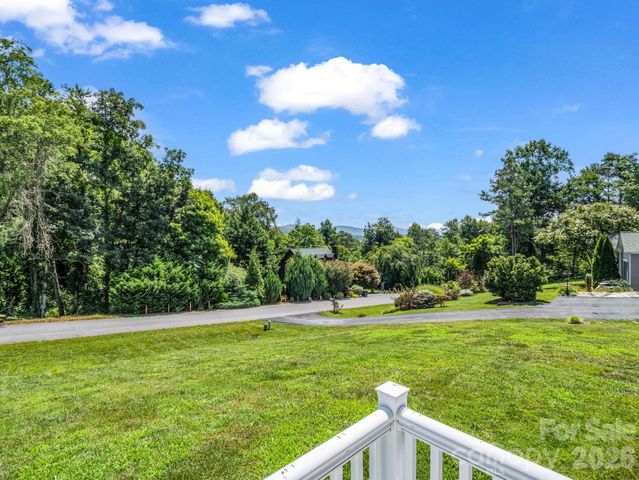355 Hidden Meadow Drive, Hendersonville, NC 28792