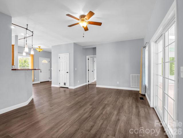 355 Hidden Meadow Drive, Hendersonville, NC 28792