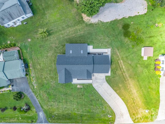 355 Hidden Meadow Drive, Hendersonville, NC 28792