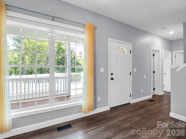 355 Hidden Meadow Drive, Hendersonville, NC 28792